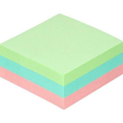 Блок-кубик с клеевым краем 51х51 мм Attache 3 цвета (1 блок, 300 листов) - фото 1